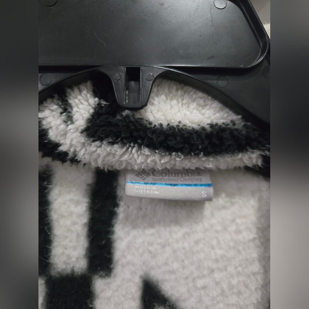 Columbia Winter Pass Sherpa Jacket - Picture 5 of 12